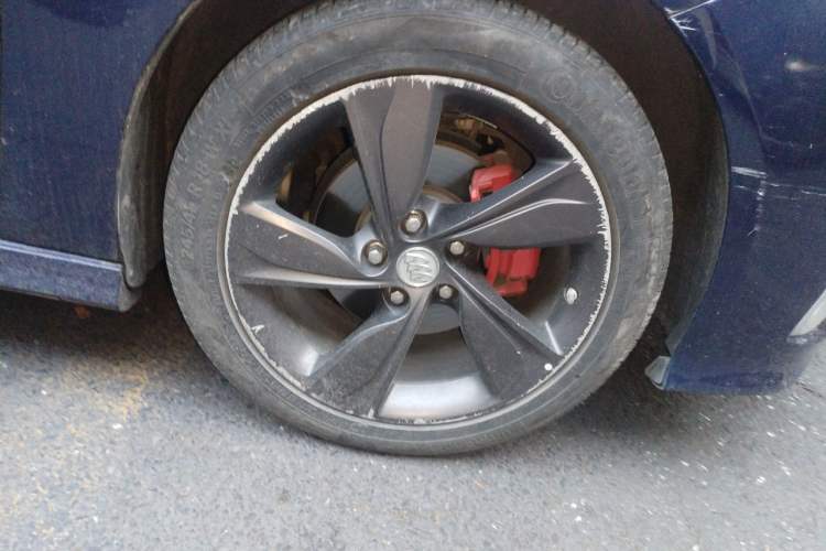 Used Buick Regal 2020 GS 28T Elite Model Right Front Wheel Hub