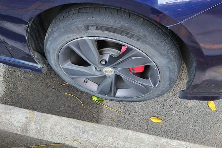 Used Buick Regal 2020 GS 28T Elite Model Right Front Wheel Hub