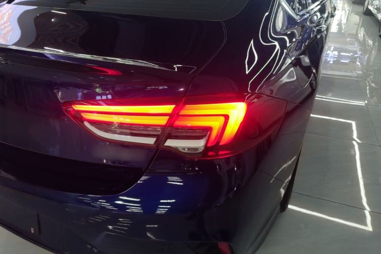 Used Buick Regal 2020 GS 28T Elite Model Right Rear Taillight