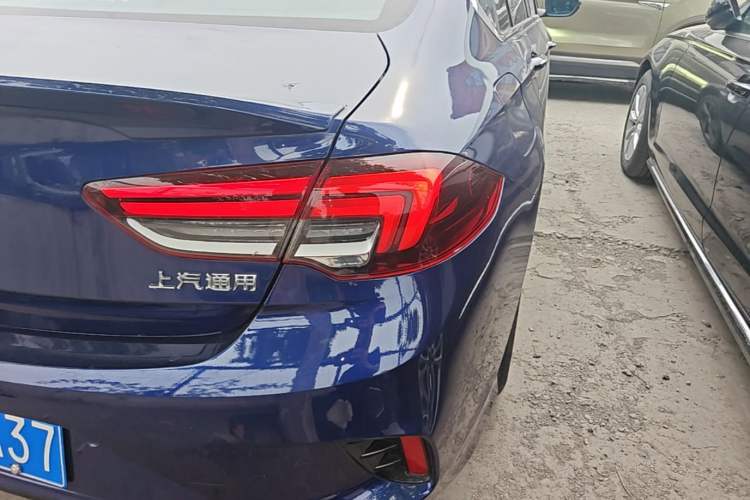 Used Buick Regal 2020 GS 28T Elite Model Right Rear Taillight