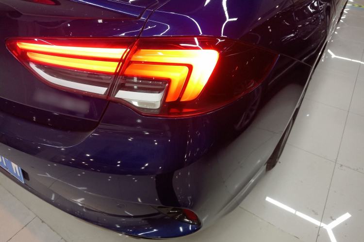 Used Buick Regal 2020 GS 28T Elite Model Right Rear Taillight