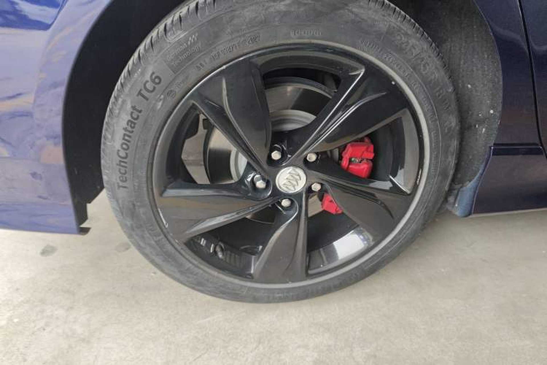 Used Buick Regal 2020 GS 28T Prestige Model Right Rear Wheel Hub