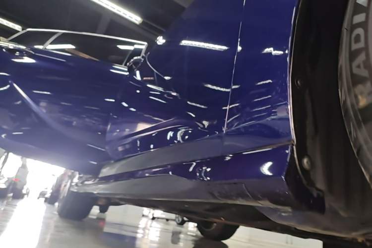 Used Buick Regal 2020 GS 28T Elite Model Right Side Sill