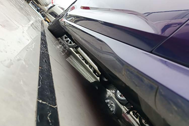 Used Buick Regal 2020 GS 28T Elite Model Right Side Sill