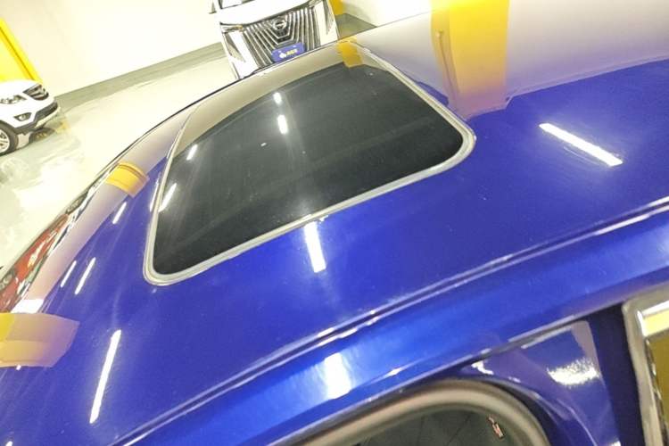 Used Buick Regal 2020 GS 28T Elite Model Roof