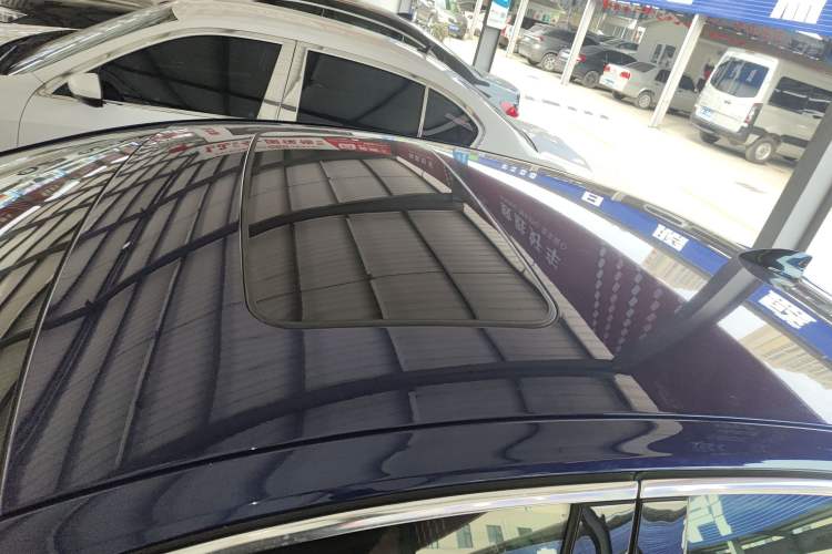 Used Buick Regal 2020 GS 28T Prestige Model Roof