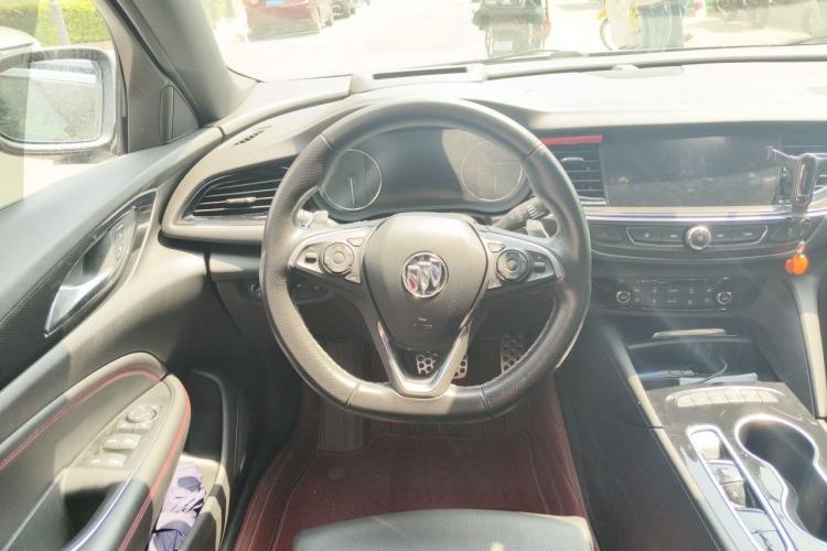 Used Buick Regal 2020 GS 28T Prestige Model Steering Wheel