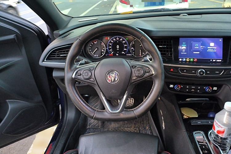 Used Buick Regal 2020 GS 28T Elite Model Steering Wheel