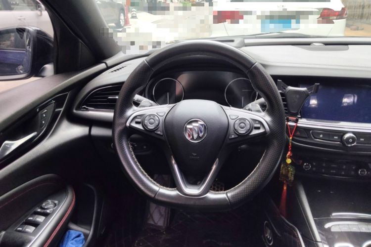 Used Buick Regal 2020 GS 28T Prestige Model Steering Wheel