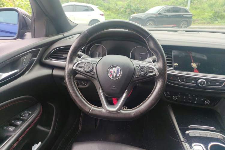 Used Buick Regal 2020 GS 28T Elite Model Steering Wheel