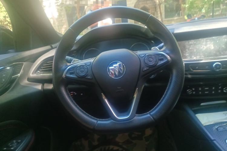 Used Buick Regal 2020 GS 28T Prestige Model Steering Wheel