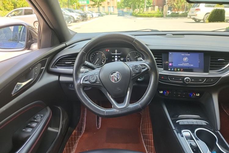 Used Buick Regal 2020 GS 28T Elite Model Steering Wheel