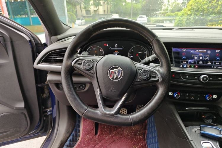 Used Buick Regal 2020 GS 28T Elite Model Steering Wheel