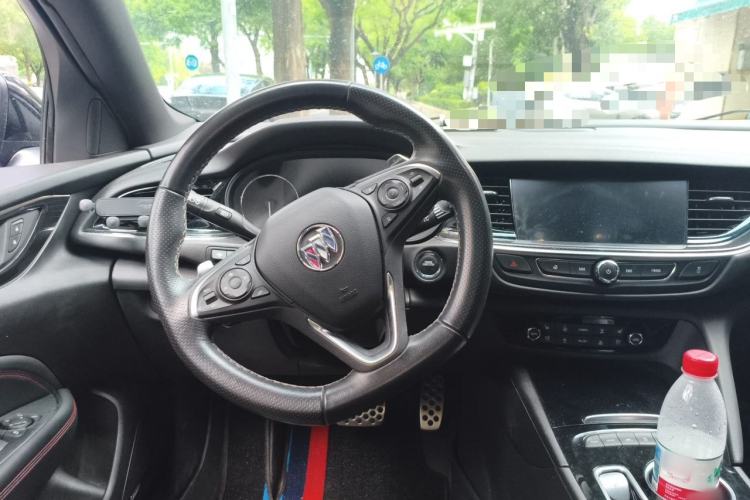 Used Buick Regal 2020 GS 28T Prestige Model Steering Wheel