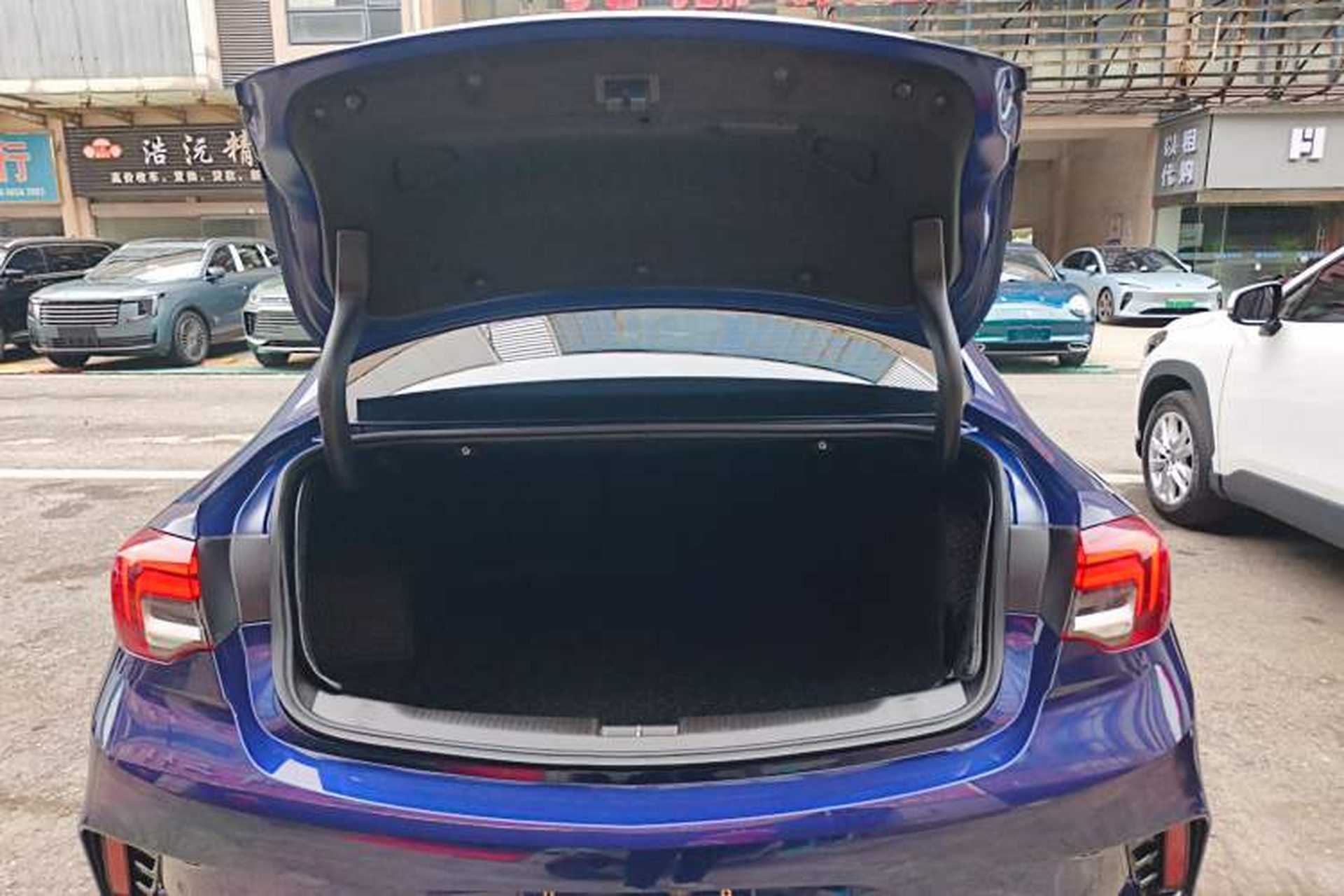 Used Buick Regal 2020 GS 28T Elite Model Trunk