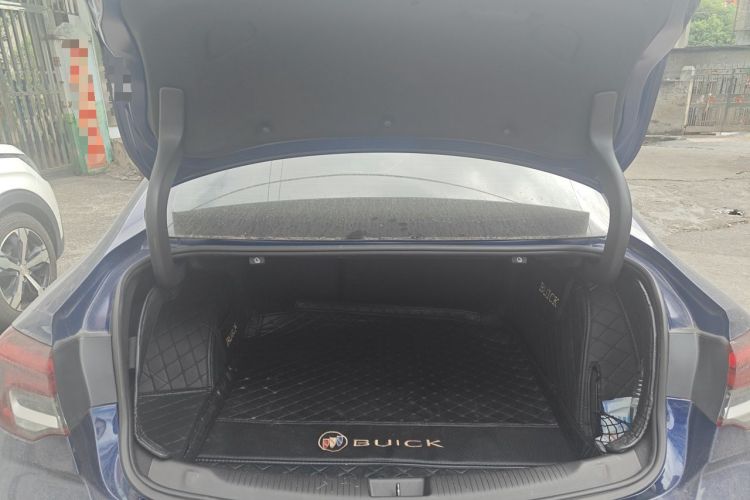 Used Buick Regal 2020 GS 28T Elite Model Trunk