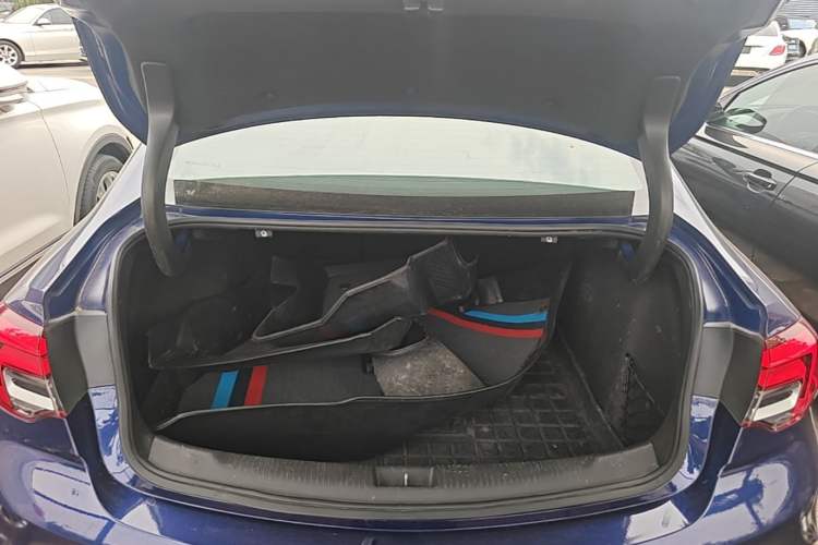 Used Buick Regal 2020 GS 28T Elite Model Trunk