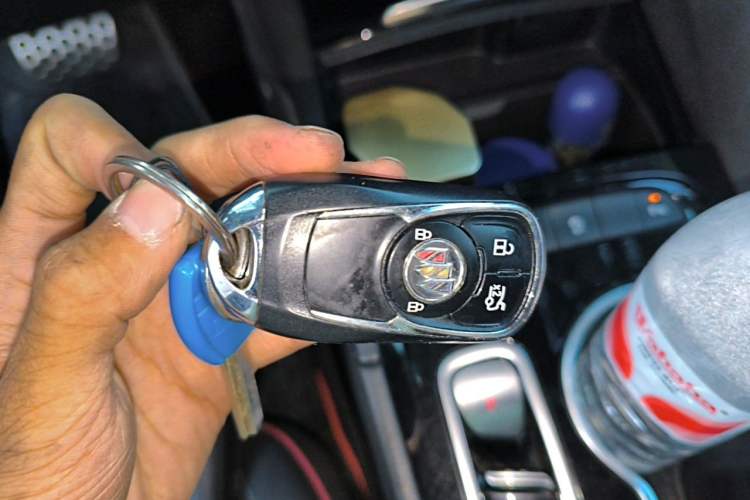Used Buick Regal 2020 GS 28T Elite Model Vehicle Key