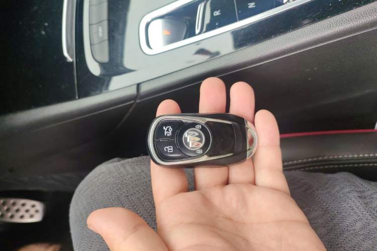 Used Buick Regal 2020 GS 28T Elite Model Vehicle Key
