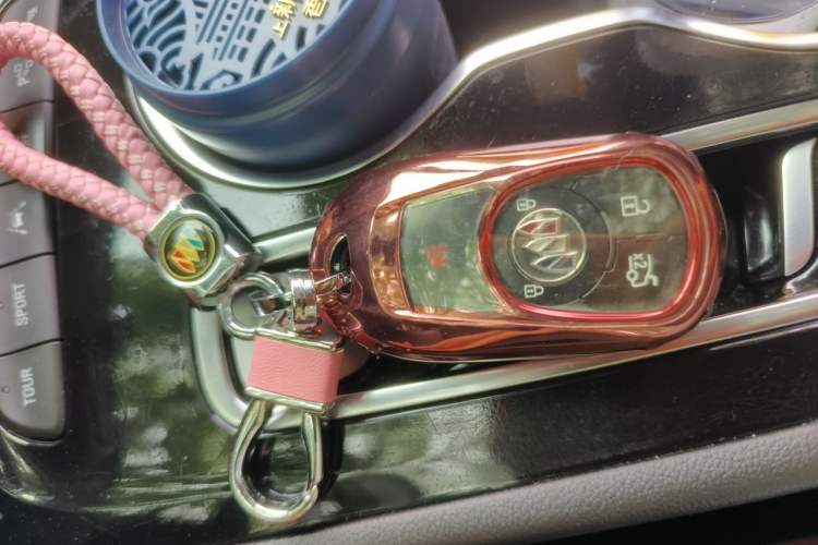 Used Buick Regal 2020 GS 28T Prestige Model Vehicle Key