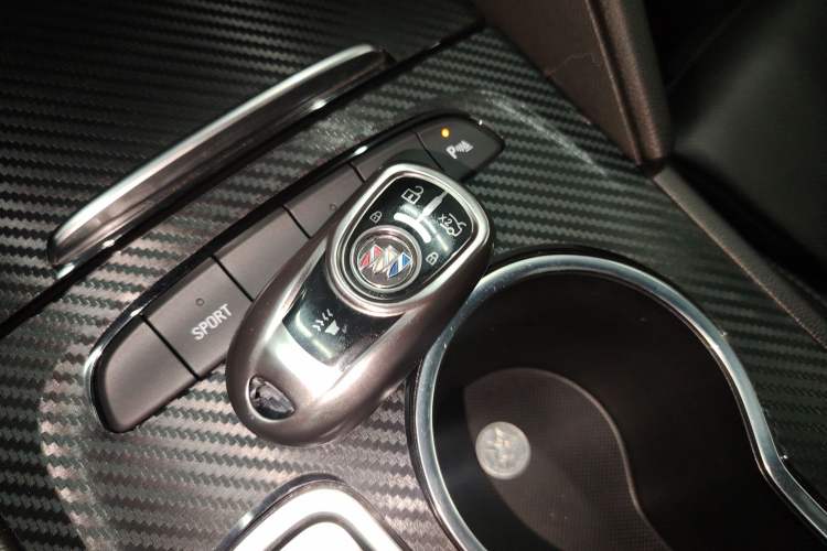 Used Buick Regal 2020 GS 28T Elite Model Vehicle Key