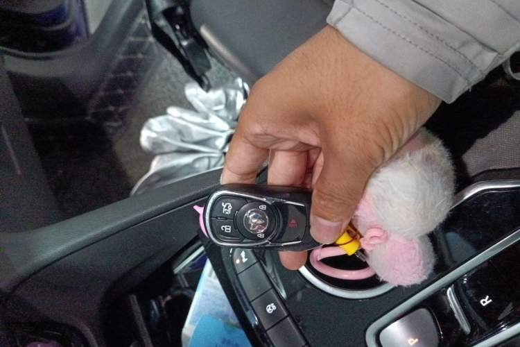 Used Buick Regal 2020 GS 28T Elite Model Vehicle Key
