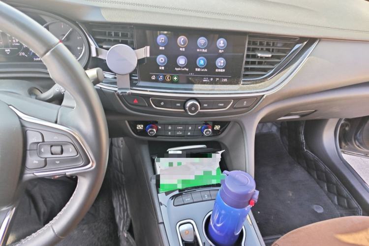 Used Buick Regal 2020 552T Luxury Version Audio And AC Panel