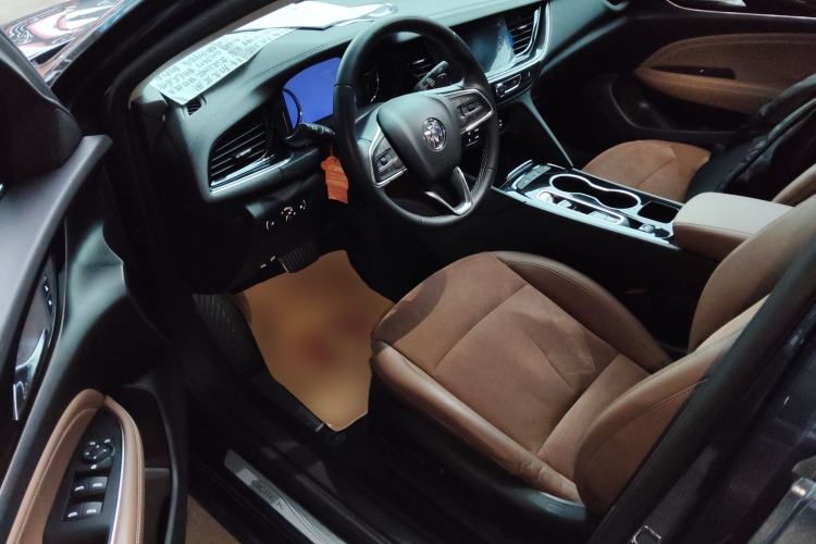 Used Buick Regal 2020 552T Luxury Version Driver Seat