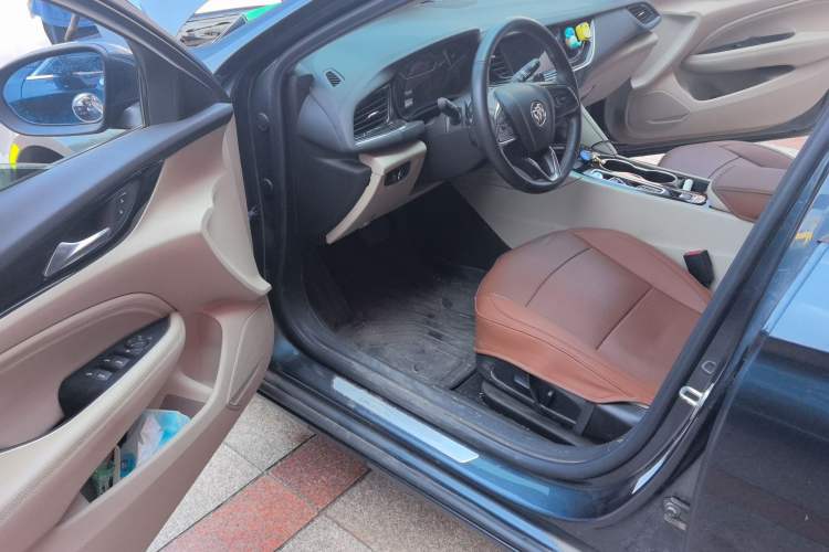 Used Buick Regal 2020 552T Elite Edition Driver Seat