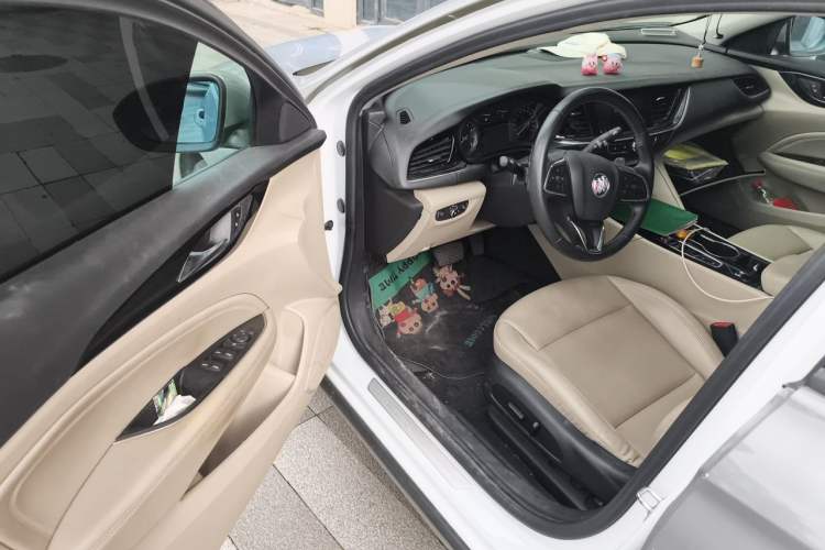Used Buick Regal 2020 552T Elite Edition Driver Seat