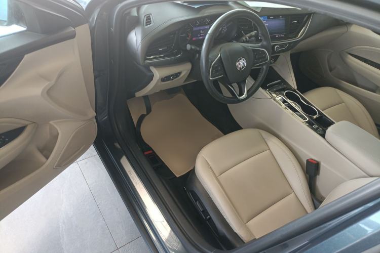 Used Buick Regal 2020 552T Elite Edition Driver Seat