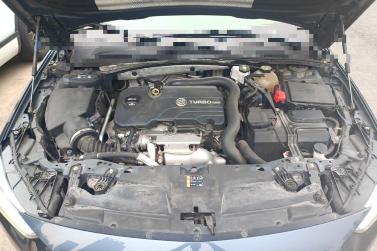 Used Buick Regal 2020 552T Elite Edition Engine Bay