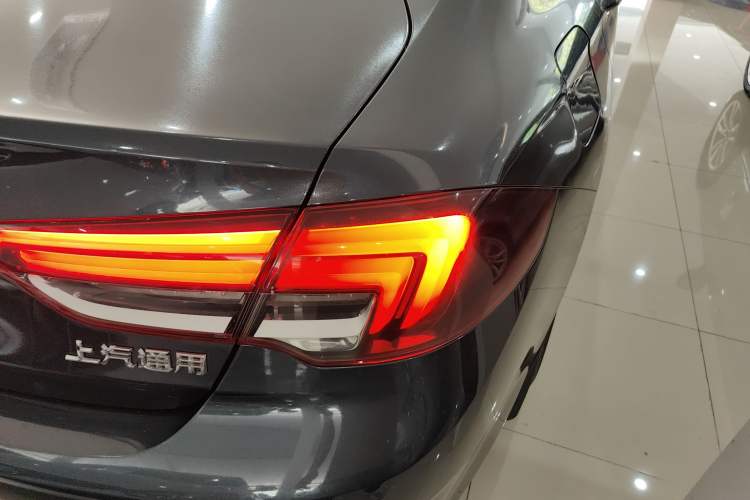 Used Buick Regal 2020 552T Elite Edition Exterior 1