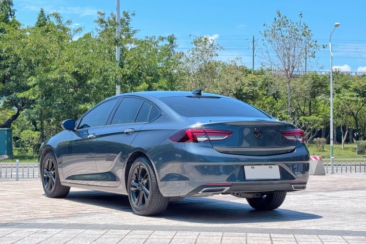 Used Buick Regal 2020 552T Elite Edition Exterior 2