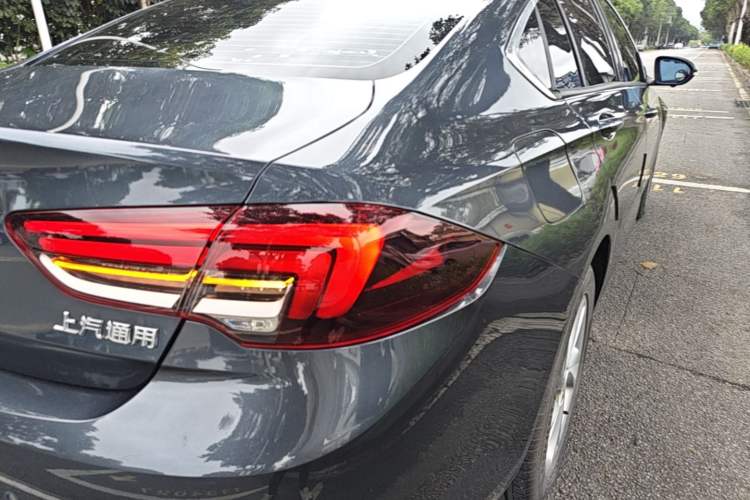 Used Buick Regal 2020 552T Elite Edition Exterior 3