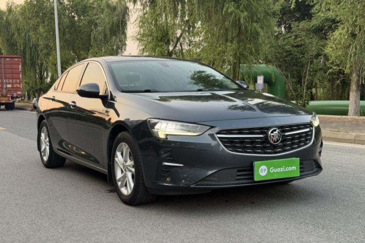Used Buick Regal 2020 552T Elite Edition Exterior 3