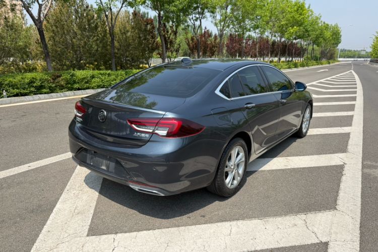Used Buick Regal 2020 552T Luxury Version Exterior 4