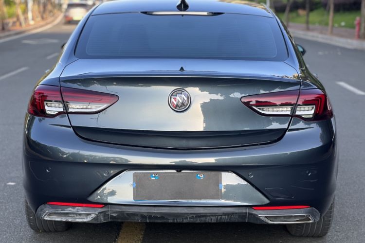 Used Buick Regal 2020 552T Elite Edition Exterior 4