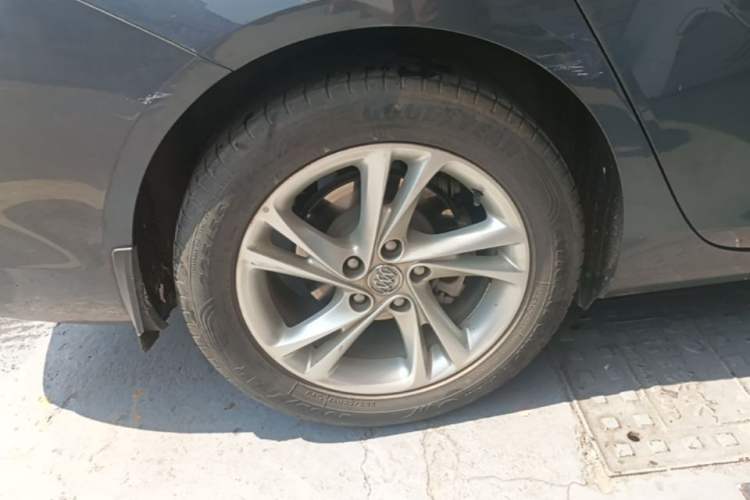 Used Buick Regal 2020 552T Luxury Version Exterior 5