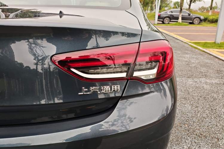 Used Buick Regal 2020 552T Elite Edition Exterior 6
