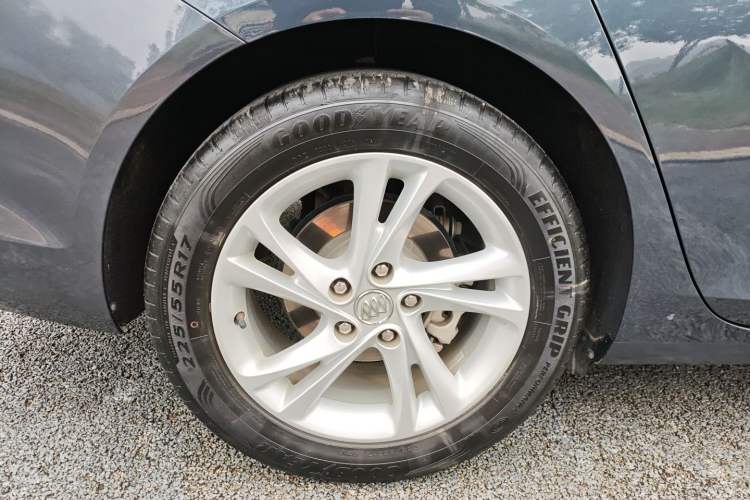 Used Buick Regal 2020 552T Elite Edition Exterior 7