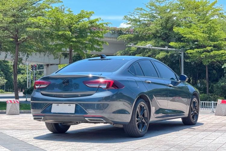 Used Buick Regal 2020 552T Elite Edition Exterior 7