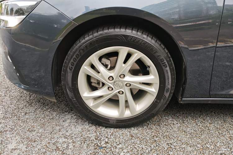 Used Buick Regal 2020 552T Elite Edition Exterior 8
