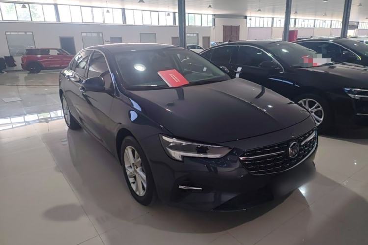 Used Buick Regal 2020 552T Luxury Version Front Right 45 Deg