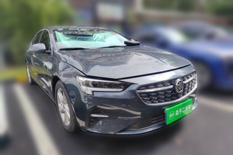 Used Buick Regal 2020 552T Elite Edition Front Right 45 Deg