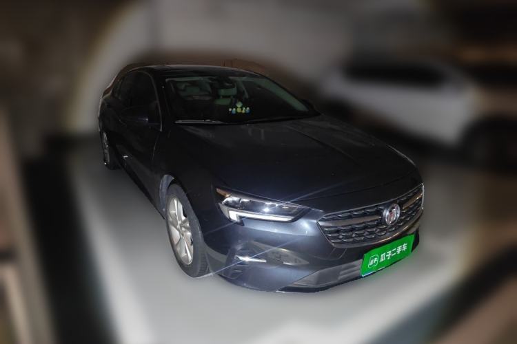 Used Buick Regal 2020 552T Elite Edition Front Right 45 Deg