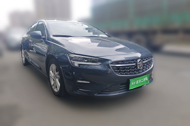 Used Buick Regal 2020 552T Elite Edition Front Right 45 Deg