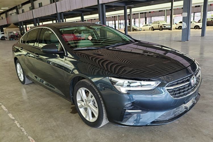 Used Buick Regal 2020 552T Elite Edition Front Right 45 Deg