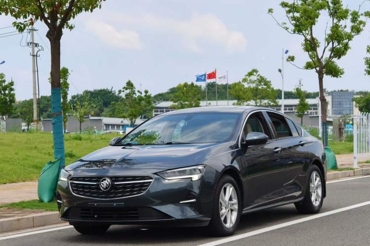 Używany Buick Regal 2020 552T Elite Edition Guazi used car, China used car export, Used car for sale, Used cars, Cheapest cars for sale