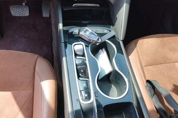 Used Buick Regal 2020 552T Luxury Version Gear Lever